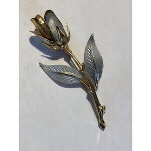 Vintage Jewelry Two Tone Flower/Tulip Brooch With Etched Leaves